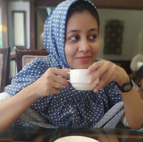 Qudsia  Jamali